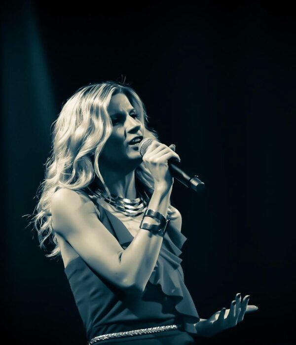 Über Caro 9 Helene Fischer Double Caro Live (32)